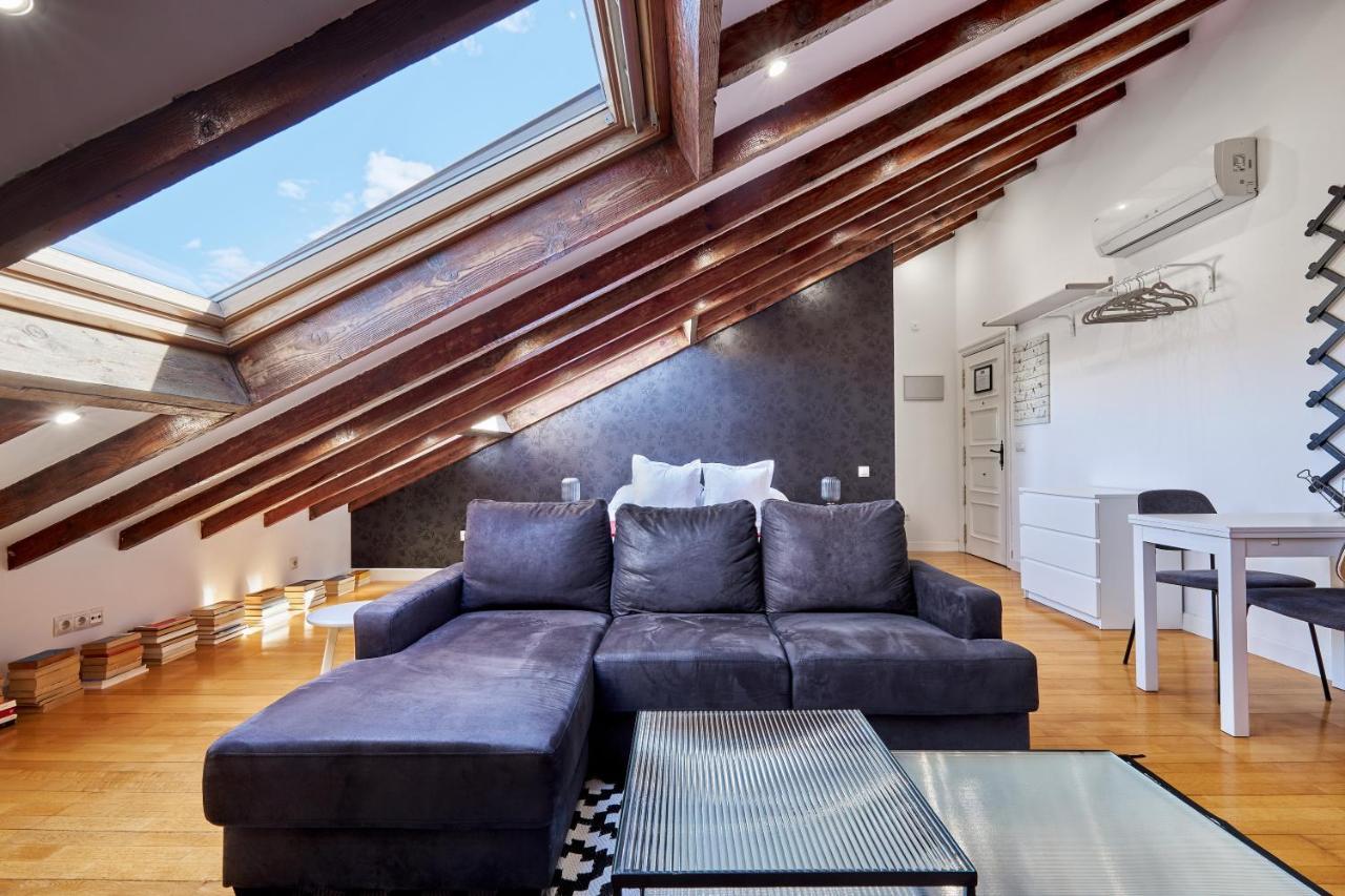 Plaza Mayor Apartment Madrid Bagian luar foto